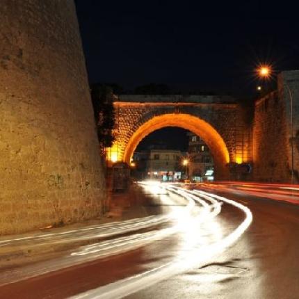 Η ζωή που τρέχει .. 