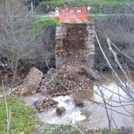 Φθιώτιδα: Κατέρρευσε ένα ακόμη ιστορικό γεφύρι
