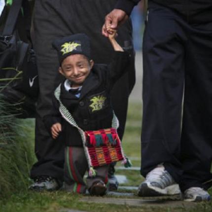 μικρόσωμος άνθρωπος, νεπάλ