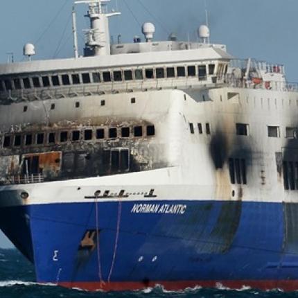 Κωλυσιεργία στις έρευνες στο «Norman Atlantic» καταγγέλλουν ναυτεργατικά σωματεία