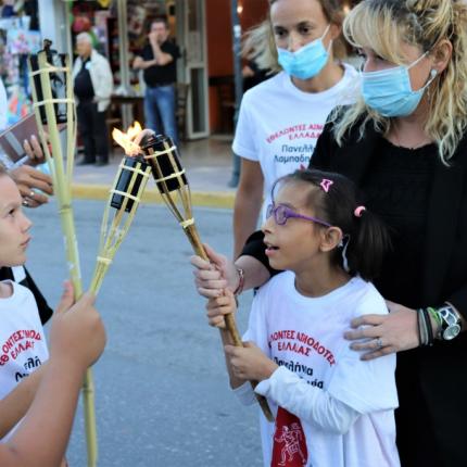 Τα παιδιά ήταν οι μεγάλοι πρωταγωνιστές στην 19η Λαμπαδηδρομία που πραγματοποιήθηκε στο Δήμο Μαλεβιζίου.