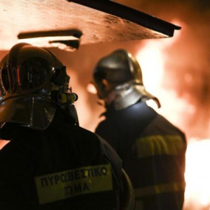 φωτια σπίτι