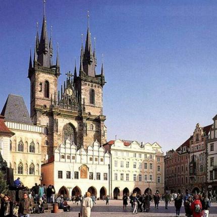 Άνοιγμα Κρητικών επιχειρήσεων σε χώρες της ομάδας Βίσεγκραντ