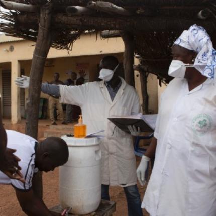 Πειραματική χορήγηση εμβολίου κατά του Εμπολα στο Μάλι