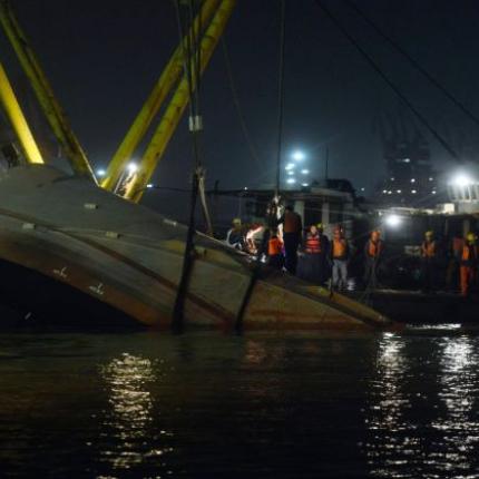 Κίνα: Δεκάδες νεκροί από τη βύθιση πλοίου στον ποταμό Γιανγκτσέ
