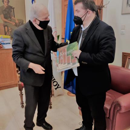 Συνάντηση Δημάρχου Ηρακλείου με τον Πύρρο Δήμα