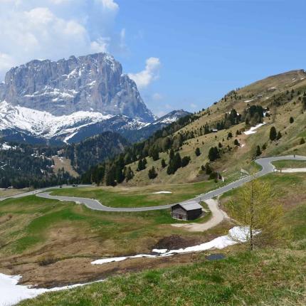 Το κατάλυμα που κρέμεται από τον γκρεμό 