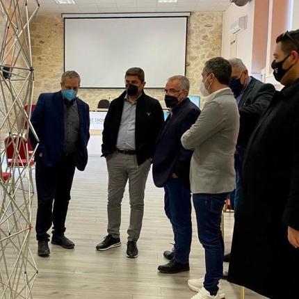 Ο Λευτέρης Αυγενάκης στο ΚΕΚ Τεχνικών Σχολών του Επιμελητηρίου