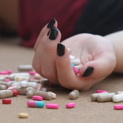 αυτοκτονια χαπια