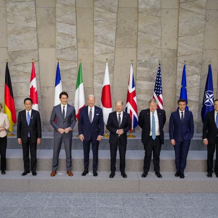 G7