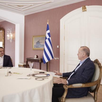 μητσοτακης ερνοταγν