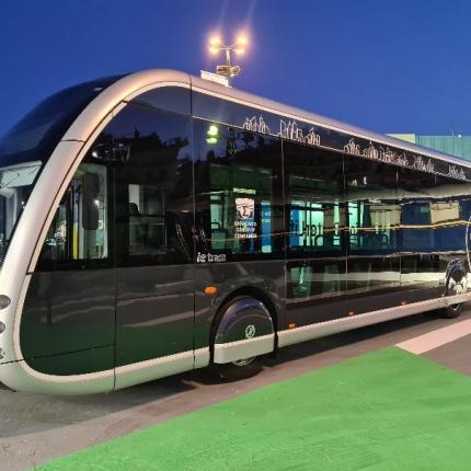 Έρχονται τα νέα ηλεκτρικά και υβριδικά λεωφορεία σε Αθήνα και Θεσσαλονίκη 