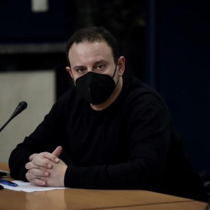 Τον Ιούνιο πιθανός να πέσουν οι μάσκες 