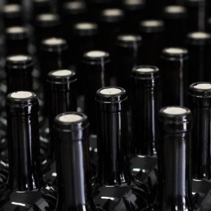 εμφιάλωση κρασιού