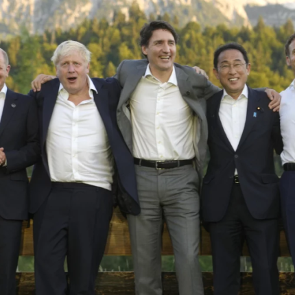 g7