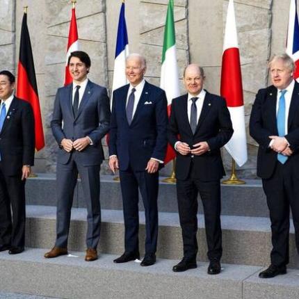 G7