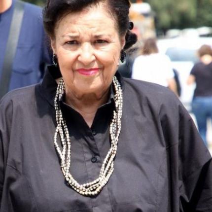 Μαρίνα Λαμπράκη - Πλάκα