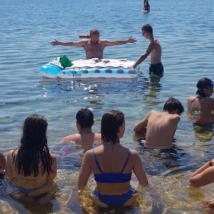 ιερέας μαγιό