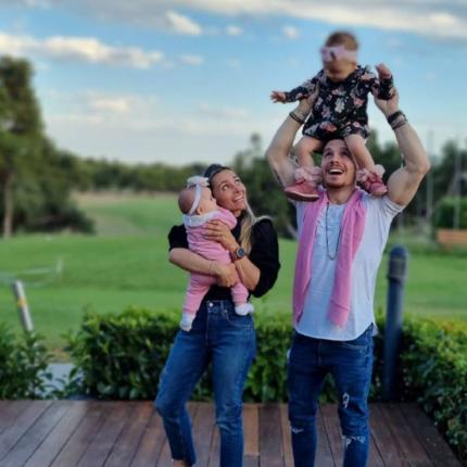 Πετρούνιας