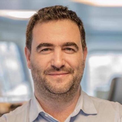 γιώργος σισαμάκης