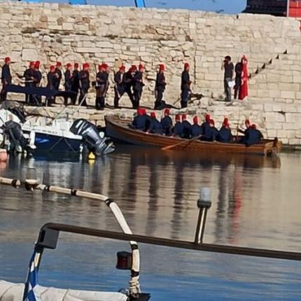 καπεταν μιχαλης ταινια