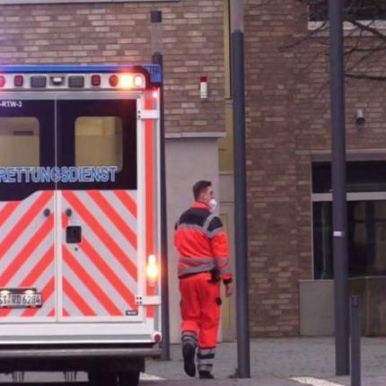 17χρονος έσφαξε την καθηγήτριά του