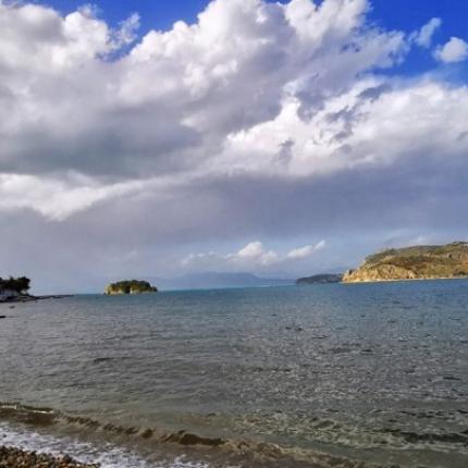 μεσογειος