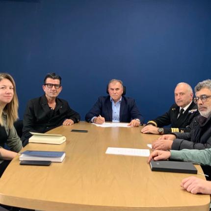  ιεραπετρα - επισκευη λιμεναρχειου