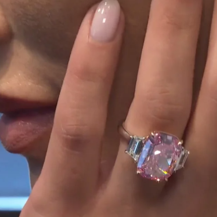 ροζ διαμάντι