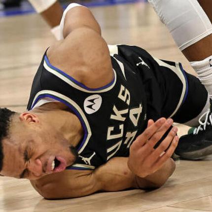 ΑΝΤΕΤΟΚΟΥΝΜΠΟ