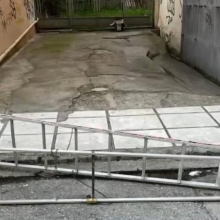 σκάλα πάρκινγκ