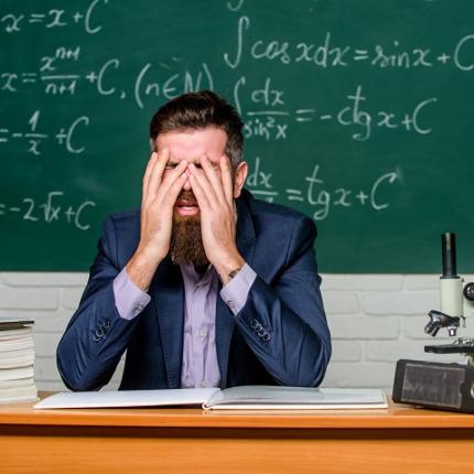 καθηγητής σχολείο