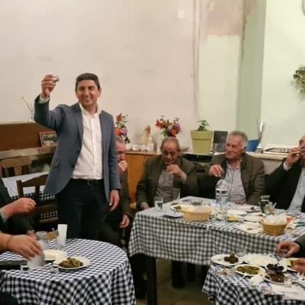 ΑΥΓΕΝΑΚΗΣ ΣΕ ΧΩΡΙΑ