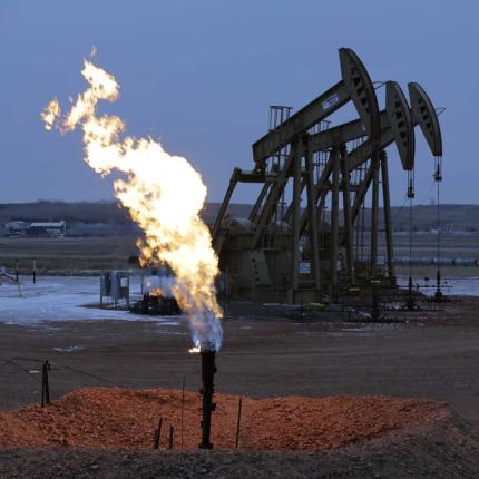 κοίτασμα πετρελαίου