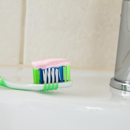 ΟΔΟΝΤΟΒΟΥΡΤΣΑ