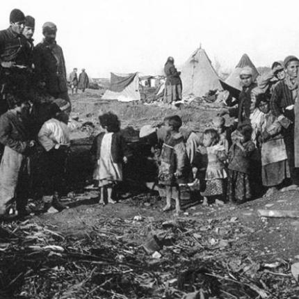 γενοκτονία πονίτων