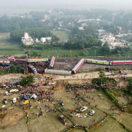 ινδία σιδηροδρομικό δυστύχημα