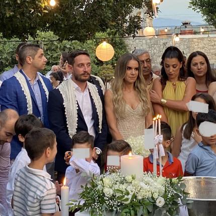 Γαμος Αντωνόπουλου