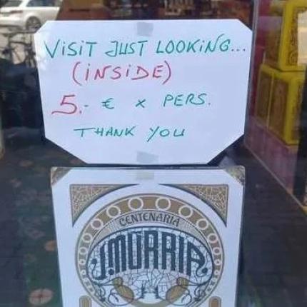 παντοπωλείο βαρκελώνη