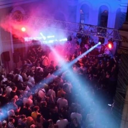 Απίστευτη πρόκληση στη Σμύρνη