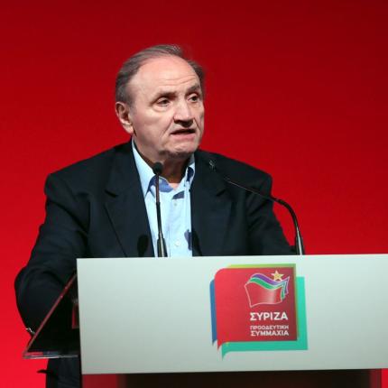 στέφανος τζουμάκας