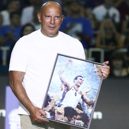 Νίκος Γκάλης