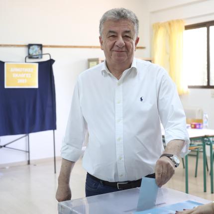 Σταύρος Αρναουτάκης