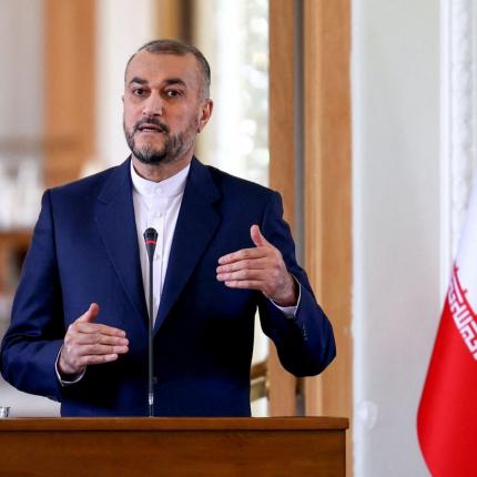 Χοσεΐν Αμιραμπντολαχιάν