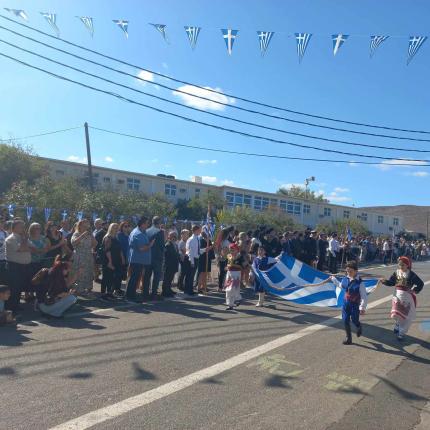 παρελαση - δημος χερσονησου