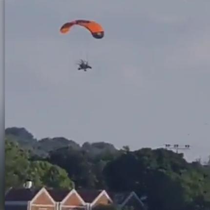 χαμάς αλεξίπτωτα