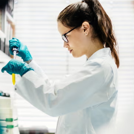 ΕΠΙΣΤΗΜΟΝΕΣ