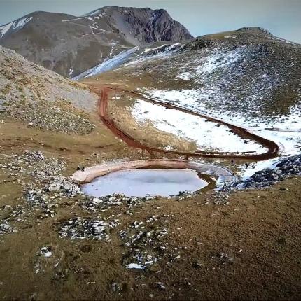 λίμνη βελουχι