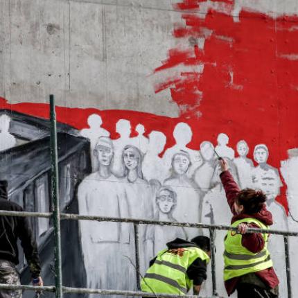 τοιχογραφία για το δυστύχημα στα Τέμπη 