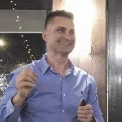 Εργαζόμενος ΕΚΑΒ